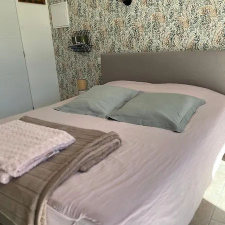 Les De La Baie La Hutte Appartement Favières